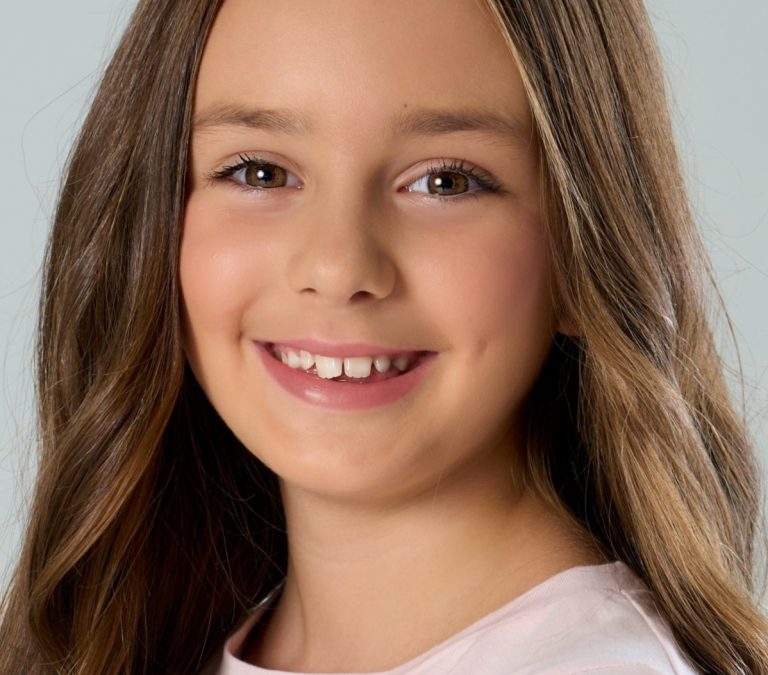 JUDITH LEXI (niña)